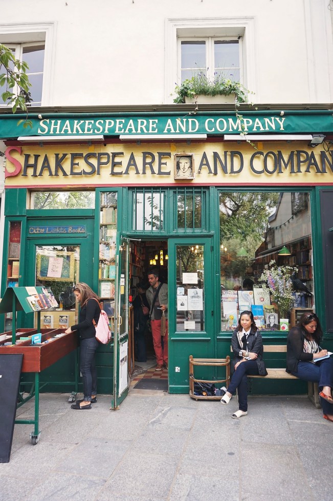 shakespeare and company paris